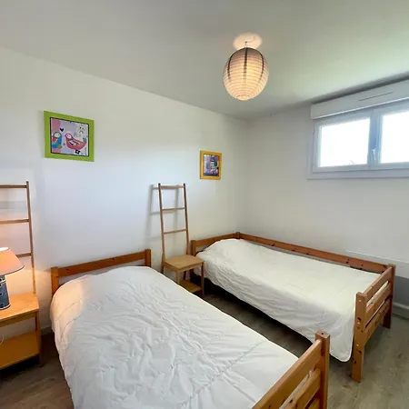Holiday home Maison Familiale Au Calme, Proche Plage, 9 Couchages, Terrasses, Wifi, Garage Velo - - Fr-1-231-203